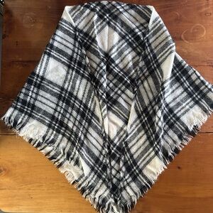 Black and White Plaid Shawl
